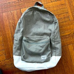 Herschel Daypack
